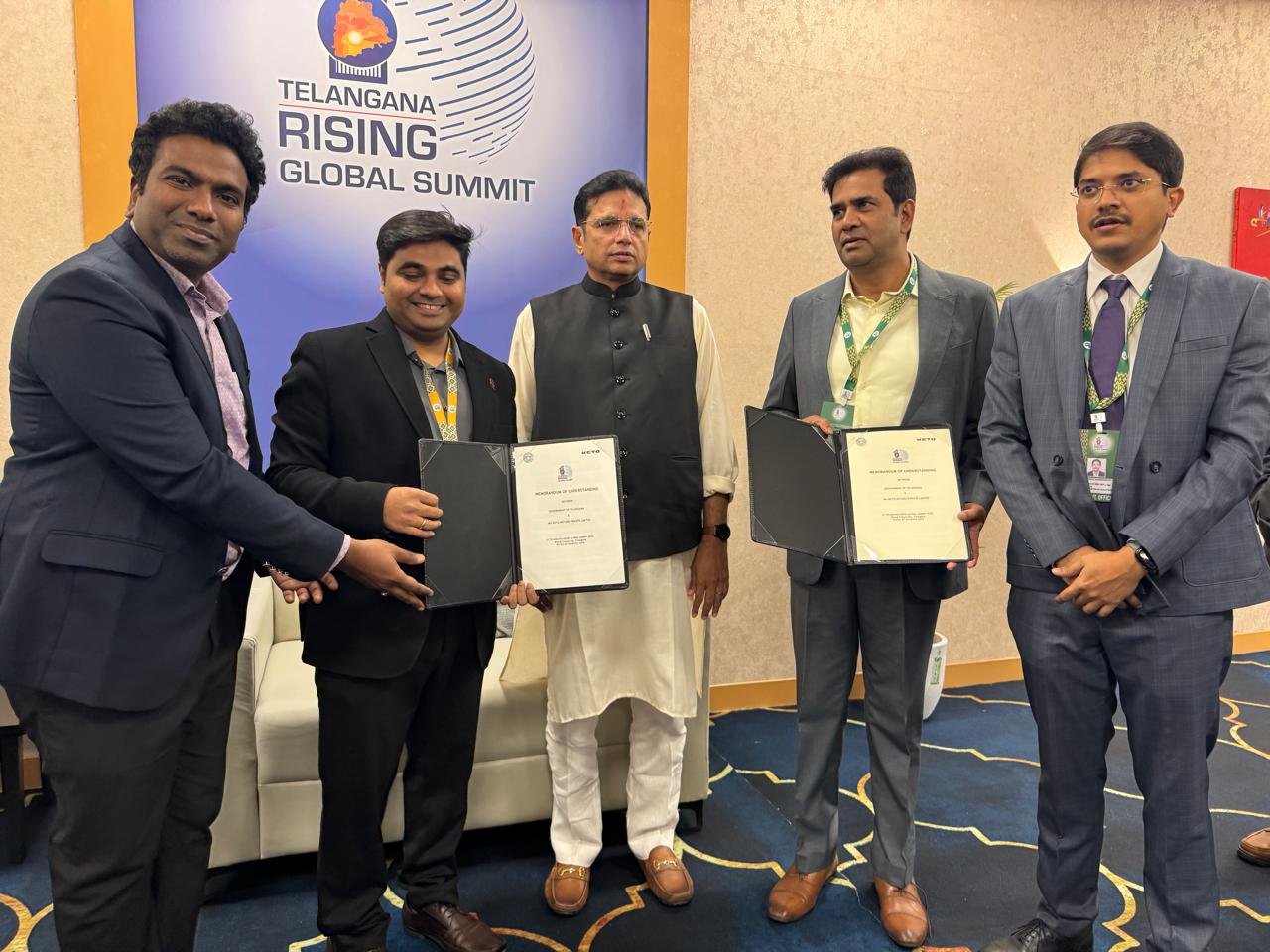Image Caption Extreme left Mr. Venkatesh Challa, Director at KETO Motors, third from left , Shri D. Sridhar Babu, Minister for Information Technology, Government of Telangana