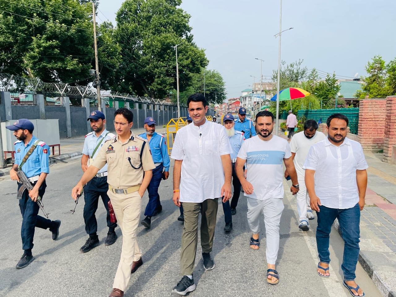 WhatsApp Image 2025-12-05 at 10.04.00_73136e77